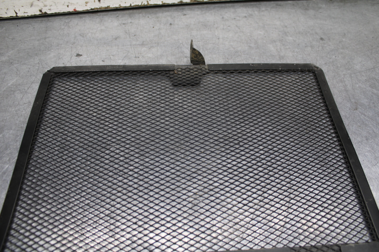 12-13 KAWASAKI Z1000 ENGINE RADIATOR RADIATER COVER GUARD  BB743