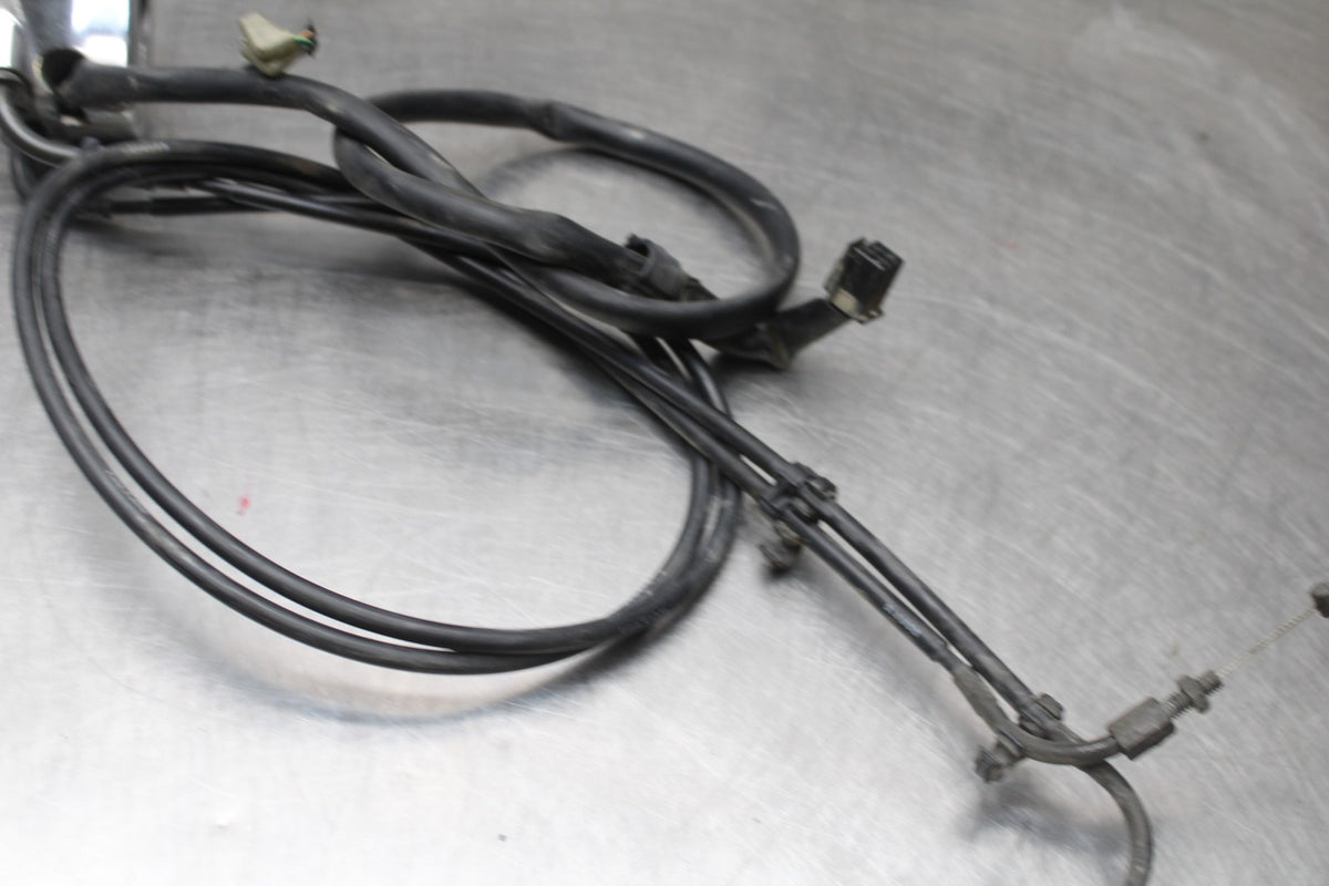 08 YAMAHA V STAR 1100 XVS1100AW CLASSIC RIGHT HANDLE KILL OFF START SWITCH BB916