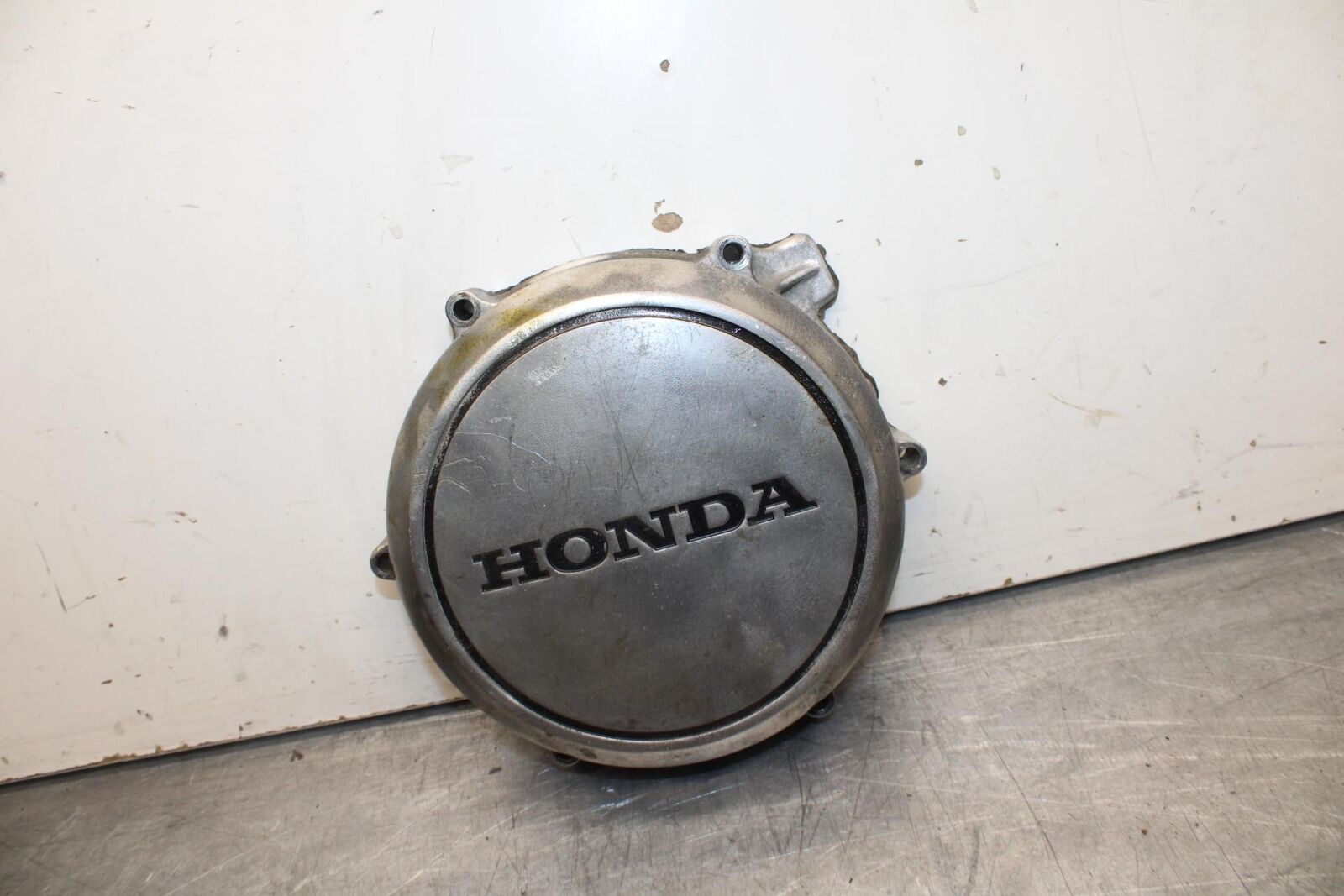 1983 Honda V45 Magna VF750C STATOR MAGNETO ALTERNATOR GENERATOR COVER BB91