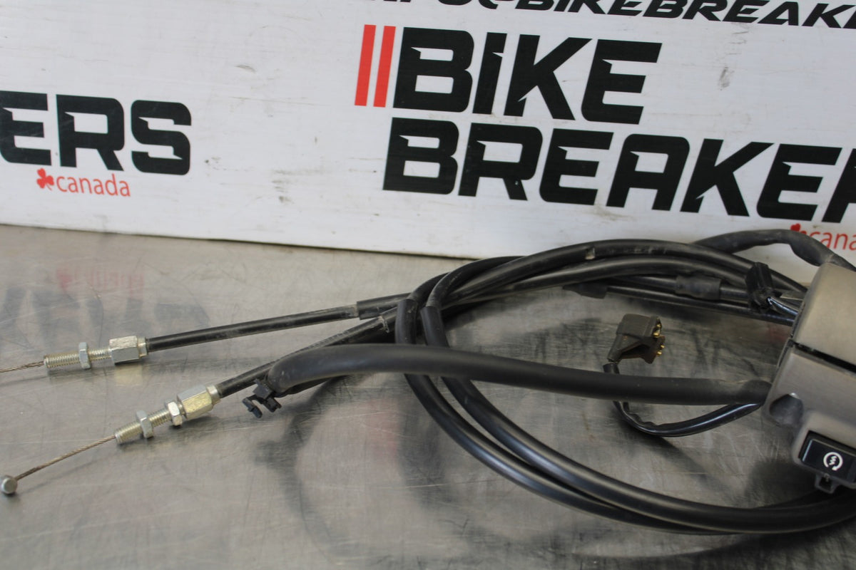 14 HONDA SHADOW 750 VT750C2B RIGHT HANDLE KILL OFF START SWITCH SWITCHES BB867