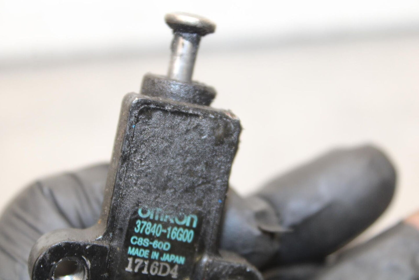 2006 Suzuki SV650 KICKSTAND SIDE KICK STAND SENSOR 37840-16G00 BB93