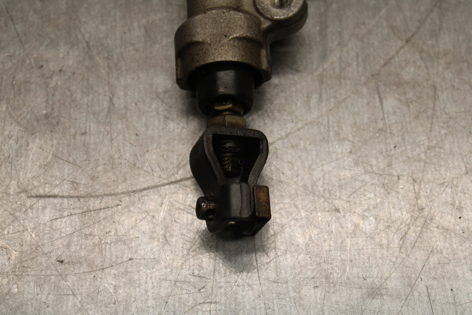 95-98 HONDA CBR600F3 REAR BACK BRAKE MASTER CYLINDER W RESERVOIR BB122