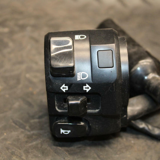17 KAWASAKI NINJA 300 LEFT CLIP ON HANDLE HORN SIGNALS SWITCH BB215