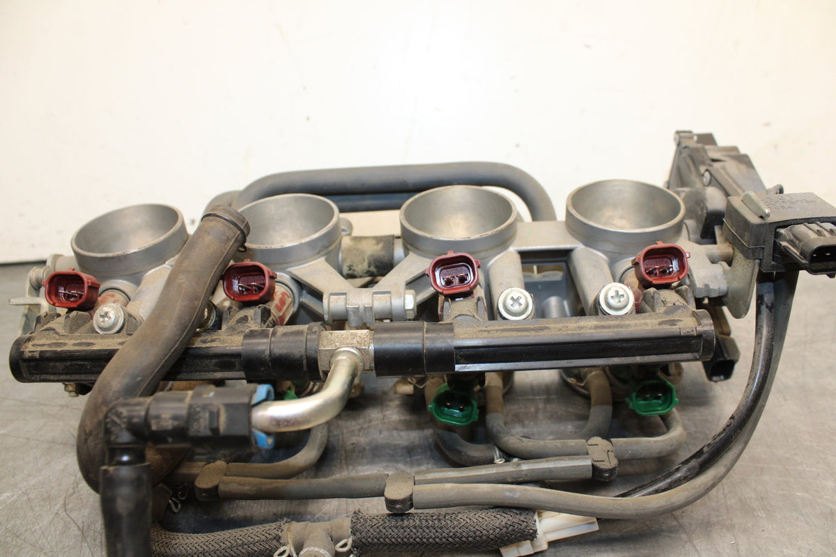 08-10 SUZUKI GSXR 600 MAIN FUEL INJECTORS / THROTTLE BODIES BB753