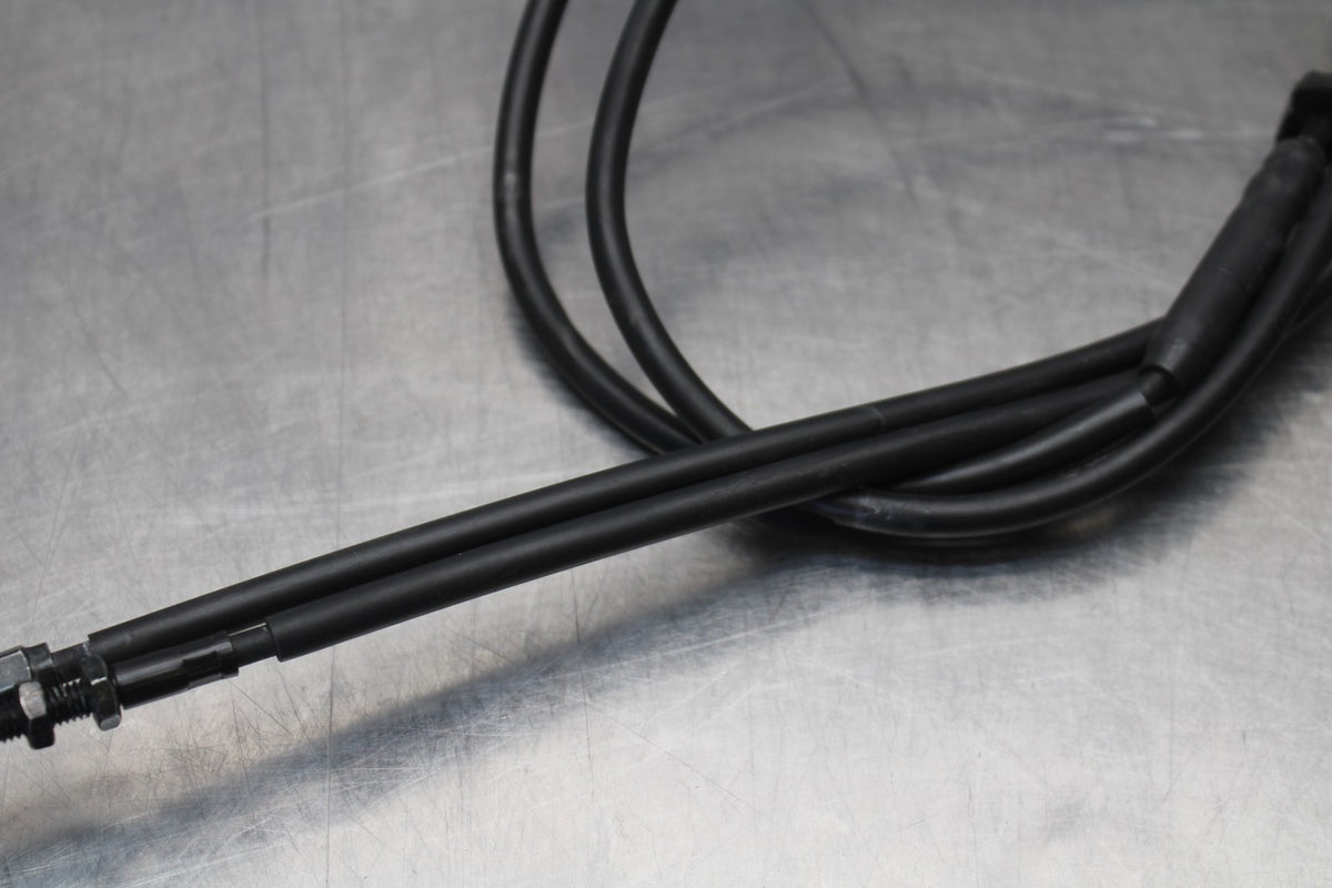23-24 YAMAHA MT-07 THROTTLE CABLES LINES BB194