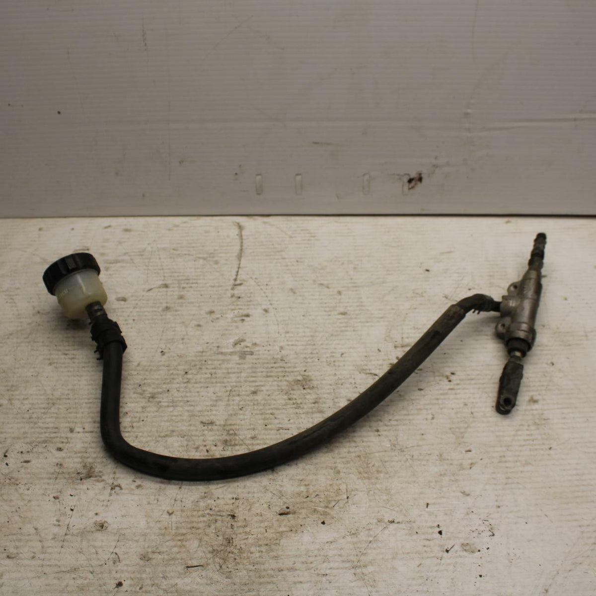 07-08 YAMAHA V STAR 1300 REAR BACK BRAKE MASTER CYLINDER W RESERVOIR BB303