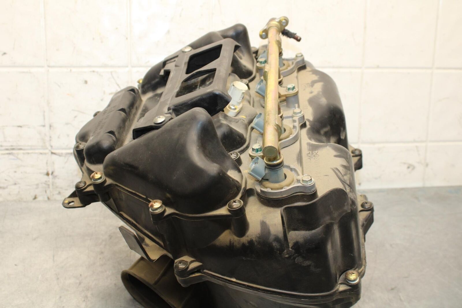 2005 Honda CBR600RR AIRBOX AIR INTAKE FILTER 17221-MEE-D00 17231-MEE-670 BB564