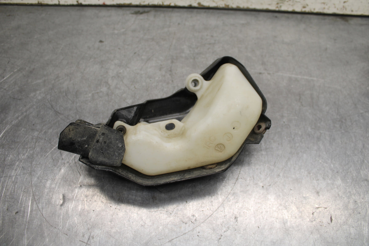 14-17 YAMAHA FZ09 COOLANT WATER TANK RESERVOIR BOTTLE BB111