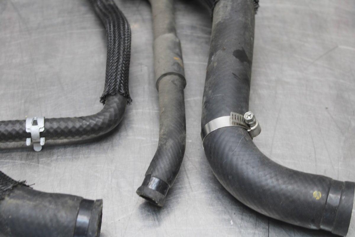 11-26 SUZUKI GSXR750 RADIATOR HOSES ENGINE COOLANT WATER PIPES HOSE BB900