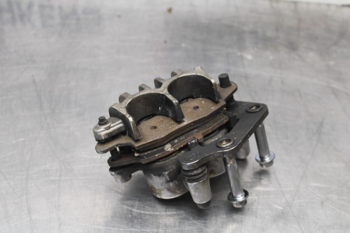 02 KAWASAKI VULCAN 800 VN800B CLASSIC LEFT FRONT BRAKE CALIPER BB862