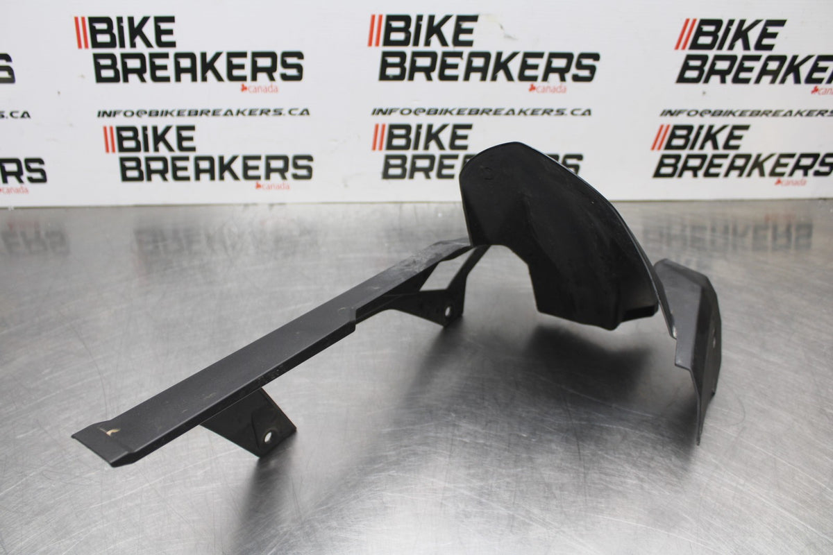 18-26 KAWASAKI Z400 REAR BACK WHEEL TIRE HUGGER FENDER 36.99