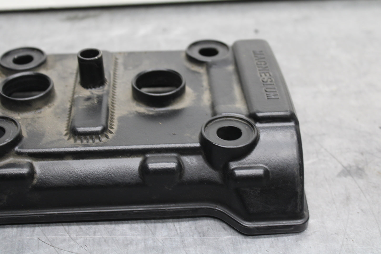 08-10 SUZUKI GSXR750 ENGINE TOP END CYLINDER HEAD COVER BB119