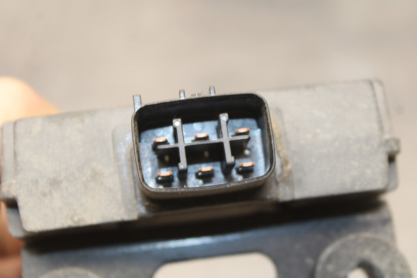 09-10 KAWASAKI ER-6N RECTIFIER VOLTAGE REGULATOR BB205