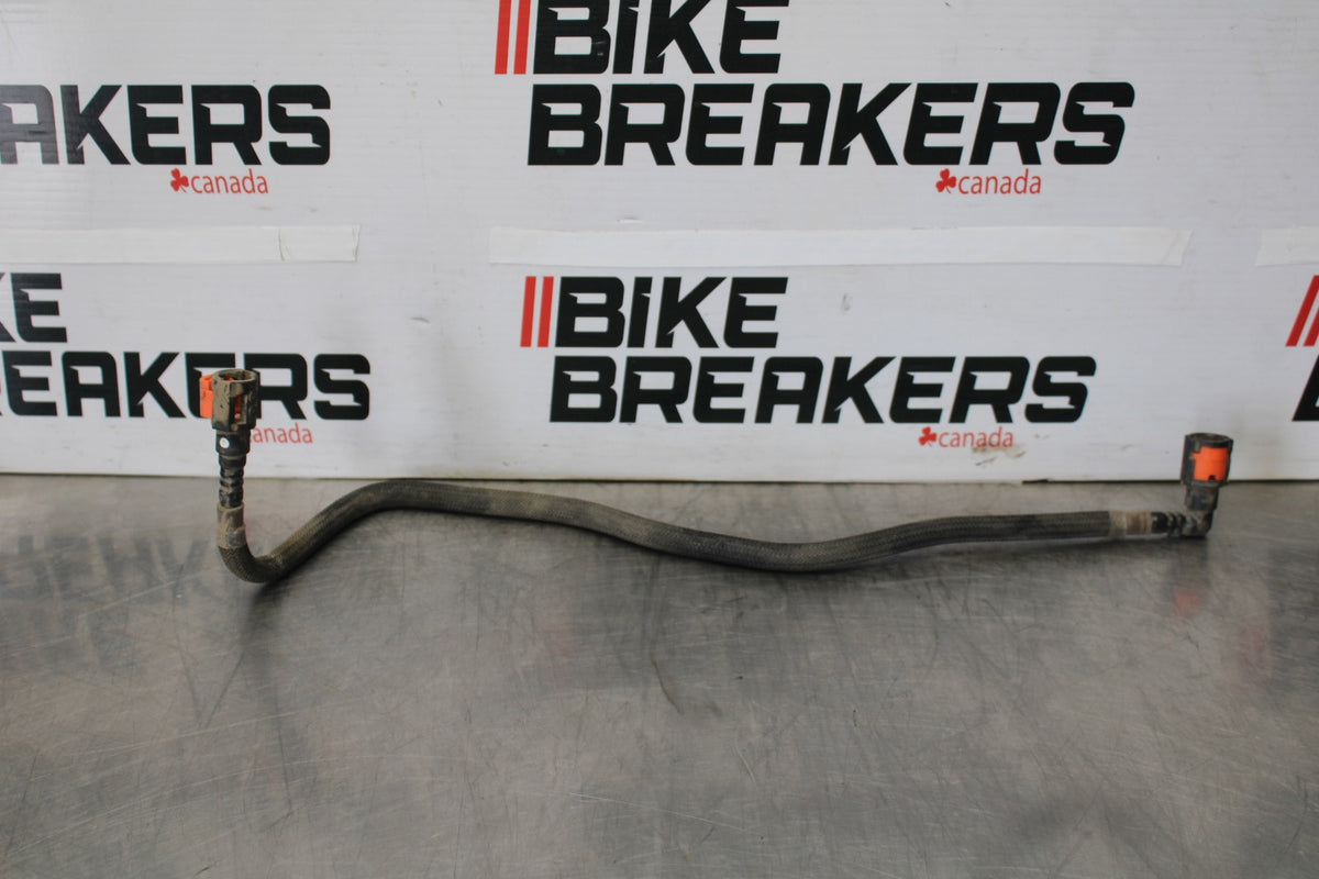 09 KAWASAKI CONCOURS 14 ZG1400B FUEL HOSE GAS LINE TUBE PIPE BB875