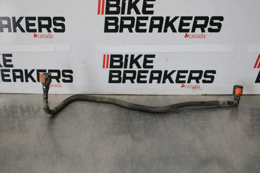 09 KAWASAKI CONCOURS 14 ZG1400B FUEL HOSE GAS LINE TUBE PIPE BB875