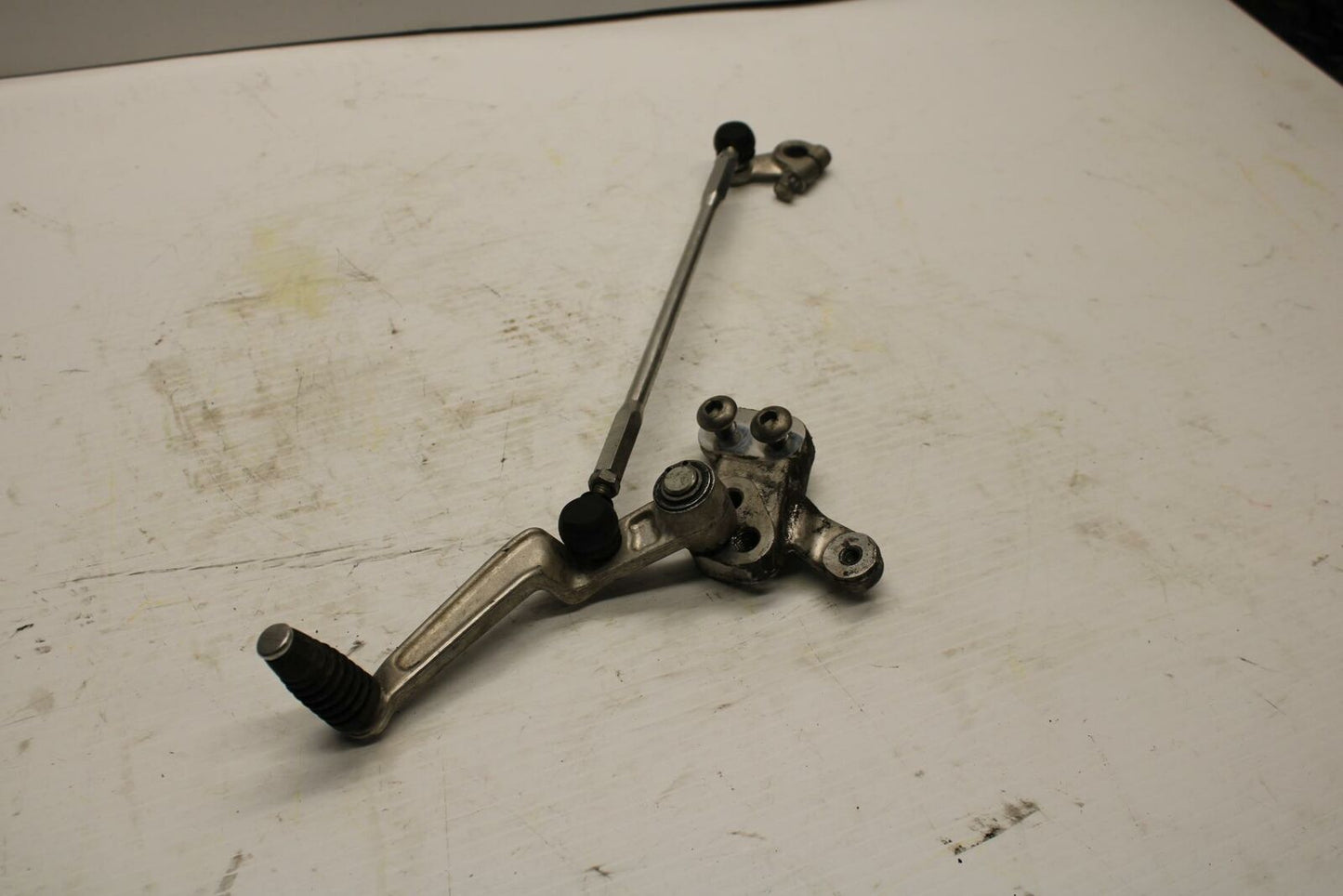 06-07 SUZUKI GSXR600 SHIFTER LINKAGE SHIFT LINK PEDAL  BB245