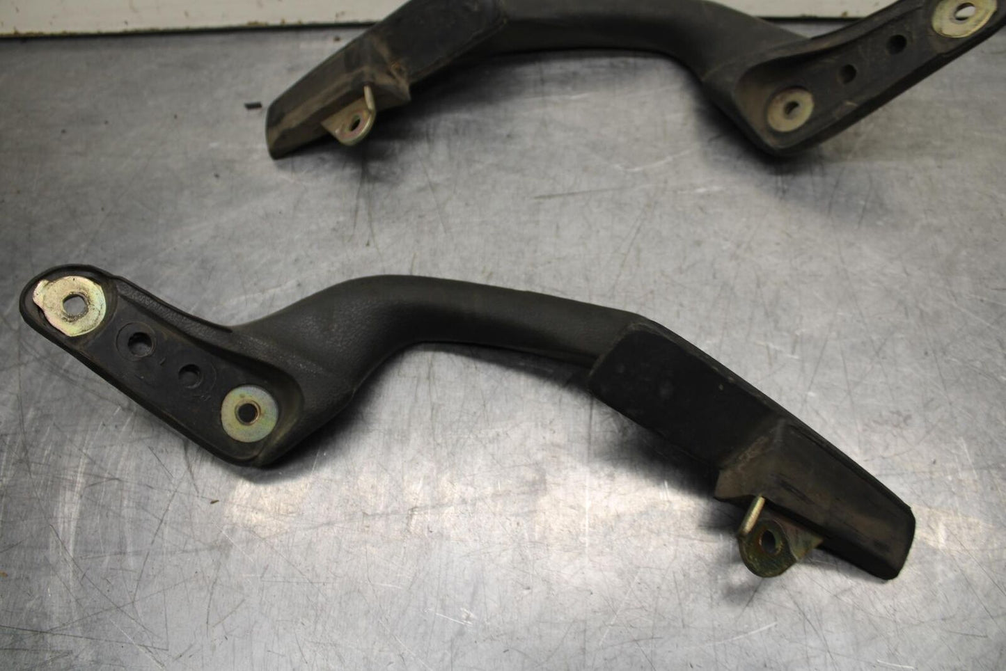 1999 Honda ST1100 PASSENGER REAR SEAT GRAB BAR HANDLE SET BB222