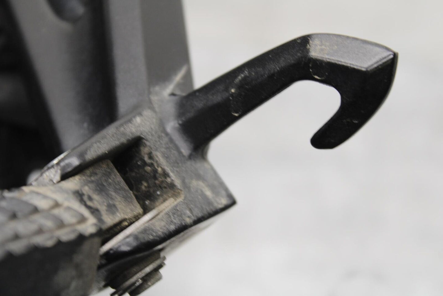 2015 Suzuki GSXR750 LEFT REAR BACK PASSENGER PEG BB595
