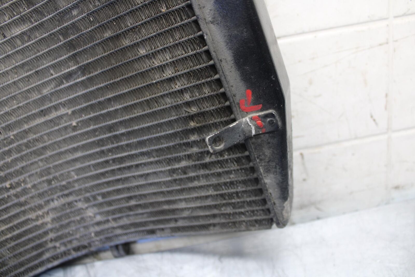 2003 Honda CBR600RR  RADIATOR MOTOR COOLER COOLING RADIATER 19010-MEE-D01 BB511