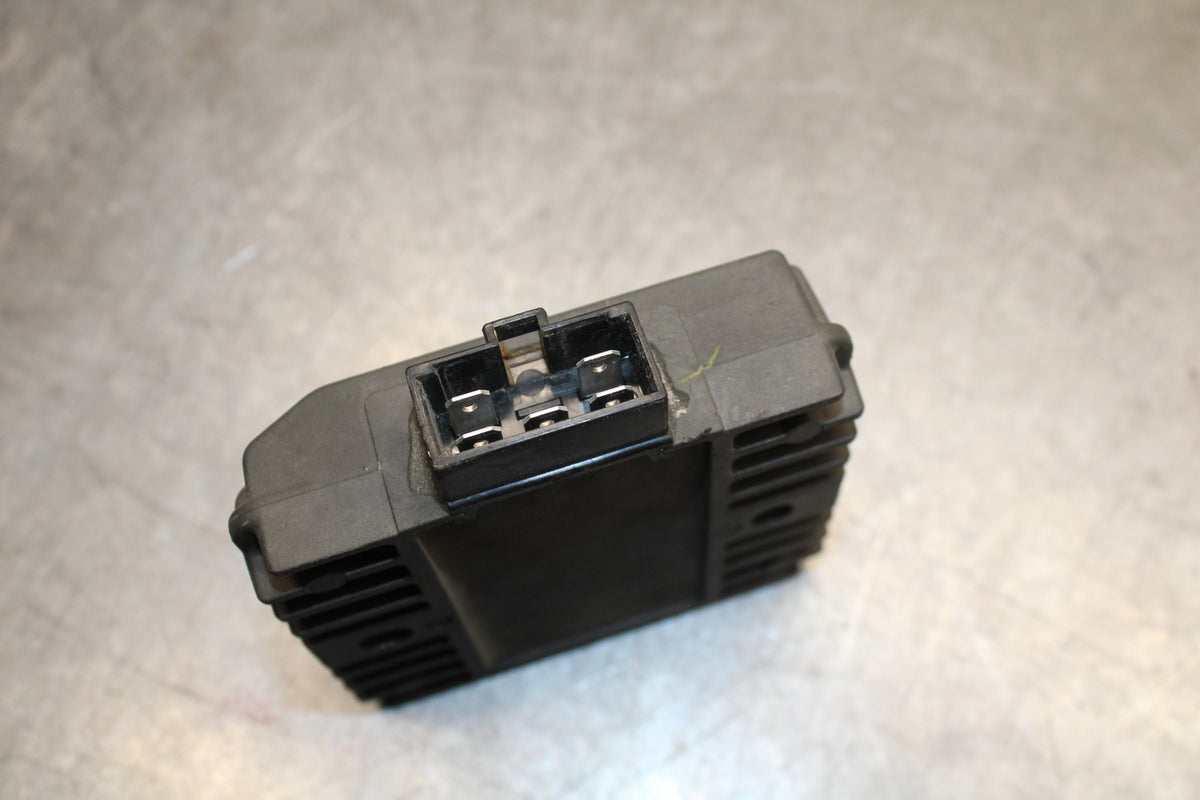 09-15 YAMAHA FZ6R RECTIFIER VOLTAGE REGULATOR 5SL-81960-00-00 BB719