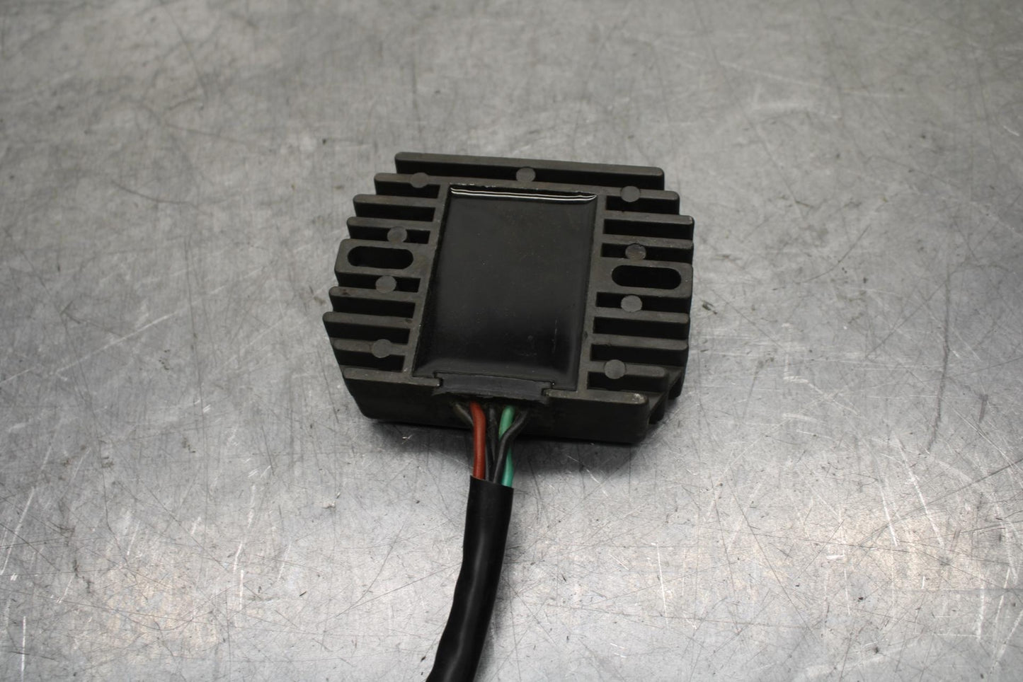 01-03 SUZUKI GSXR600 RECTIFIER VOLTAGE REGULATOR 32800-33E21 32800-47H00 BB633