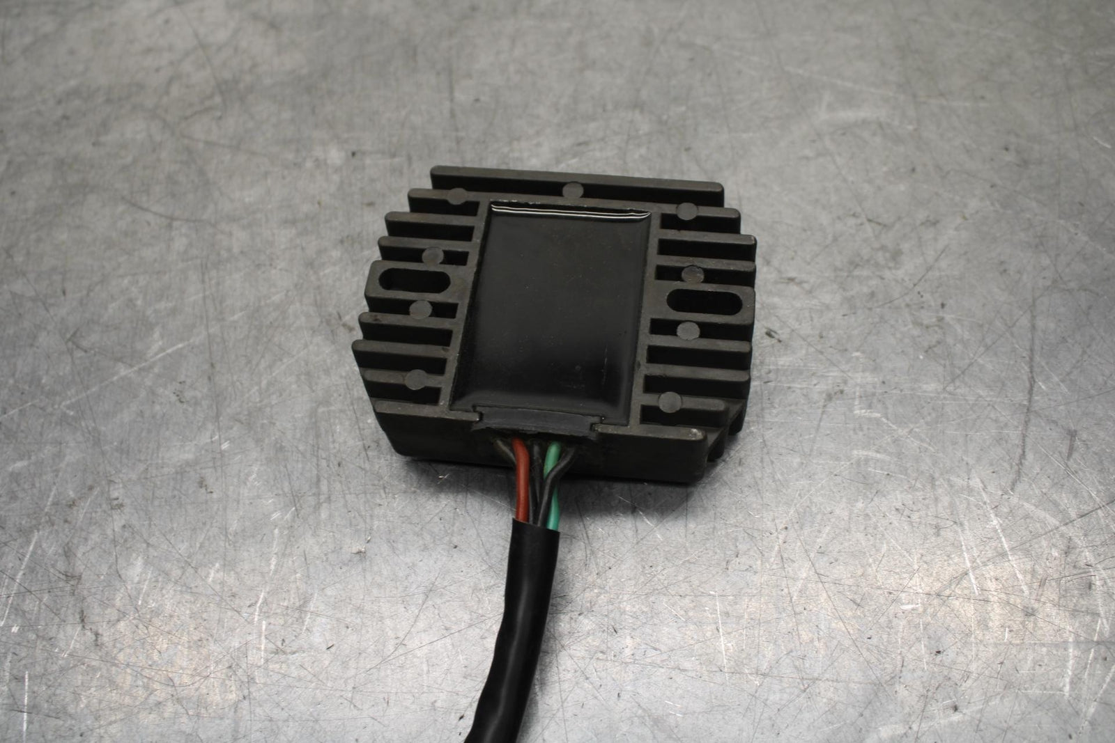 01-03 SUZUKI GSXR600 RECTIFIER VOLTAGE REGULATOR 32800-33E21 32800-47H00 BB633