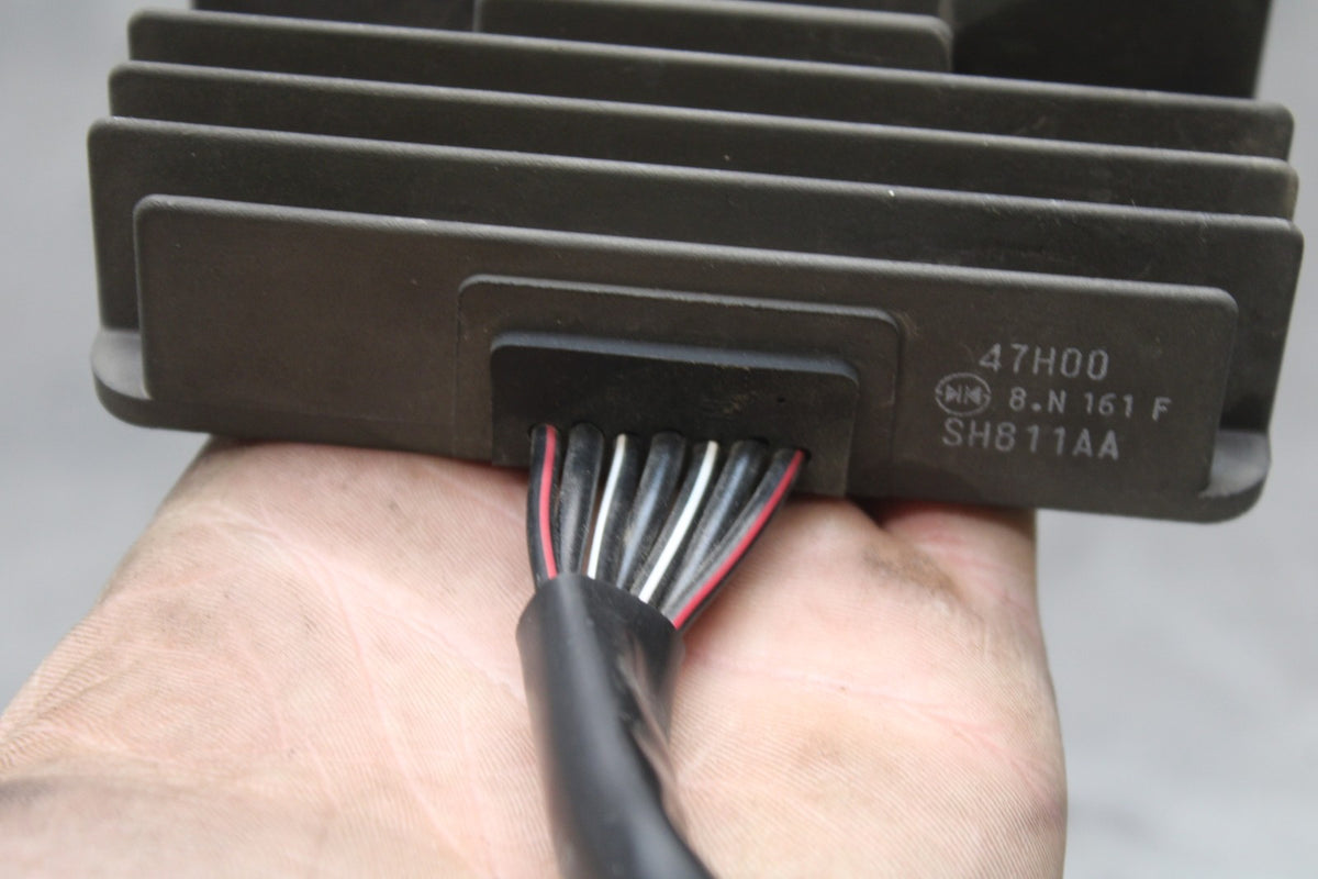 17-24 SUZUKI SV650 RECTIFIER VOLTAGE REGULATOR BB829