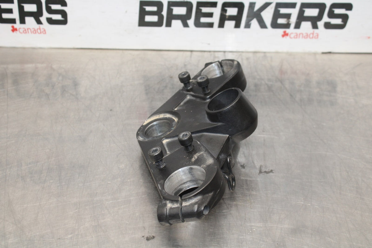 08-12 KAWASAKI NINJA 250R EX250J FORKS UPPER TRIPLE TREE CLAMP BB784