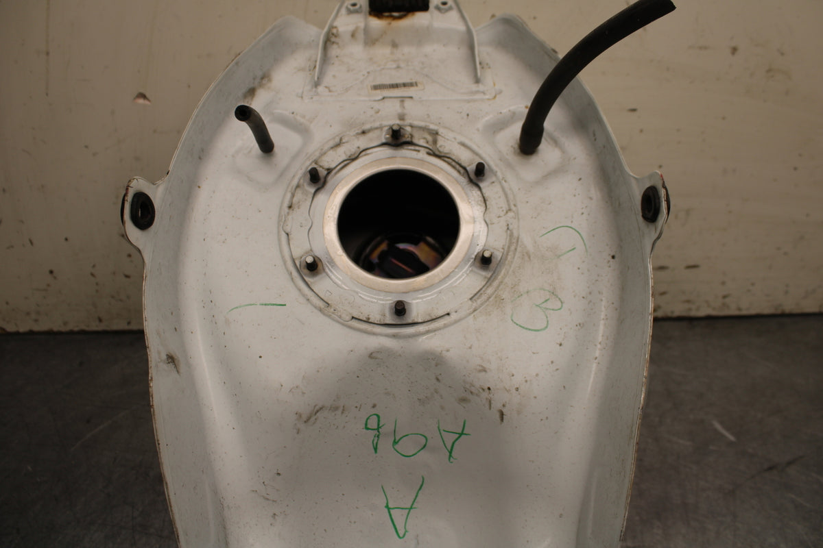 15-16 HONDA CB300F GAS TANK FUEL CELL PETROL RESERVOIR BB740