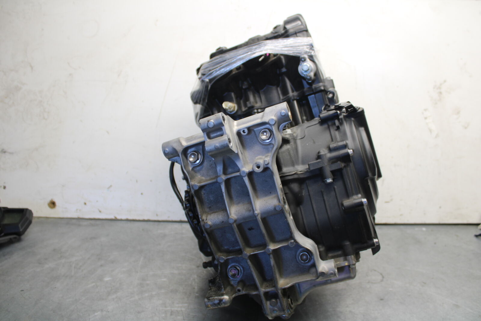 18-23 KAWASAKI NINJA 400 ENGINE MOTOR BB679