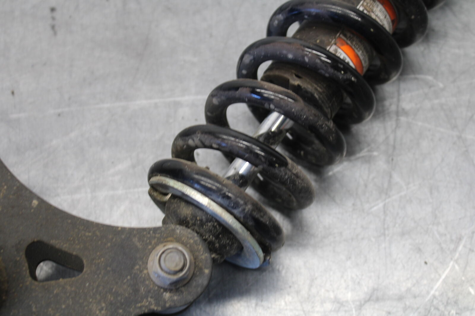 19-22 KAWASAKI Z400 REAR BACK SHOCK ABSORBER SUSPENSION BB708