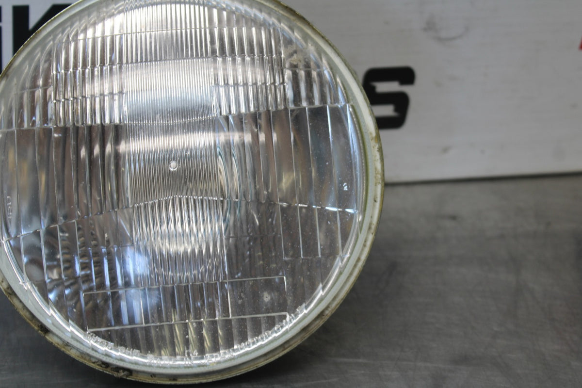 08 YAMAHA V STAR 1100 XVS1100AW CLASSIC SINGLE HEADLIGHT HEAD LAMP LIGHT BB916