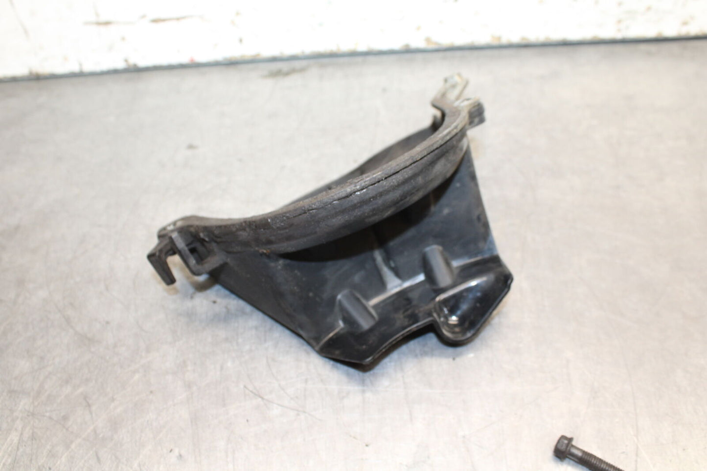 12-16 HONDA CBR1000RR ENGINE SPROCKET COVER BB114