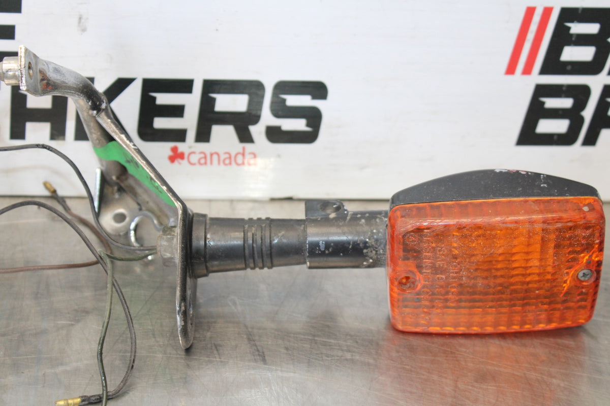 81 YAMAHA MAXIM 550 XJ550 FRONT LEFT RIGHT TURN SIGNALS LIGHT INDICATORS BB866