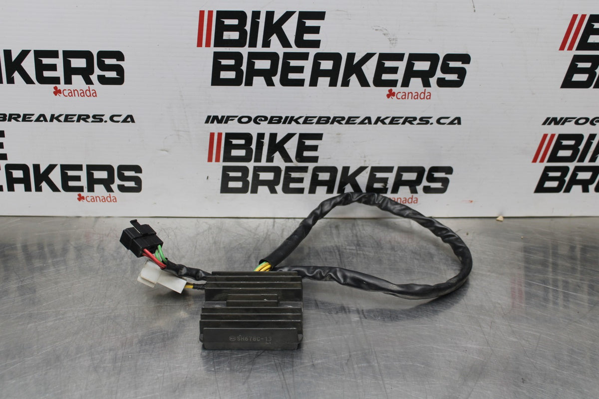 01-06 HONDA CBR600F4I RECTIFIER VOLTAGE REGULATOR BB778
