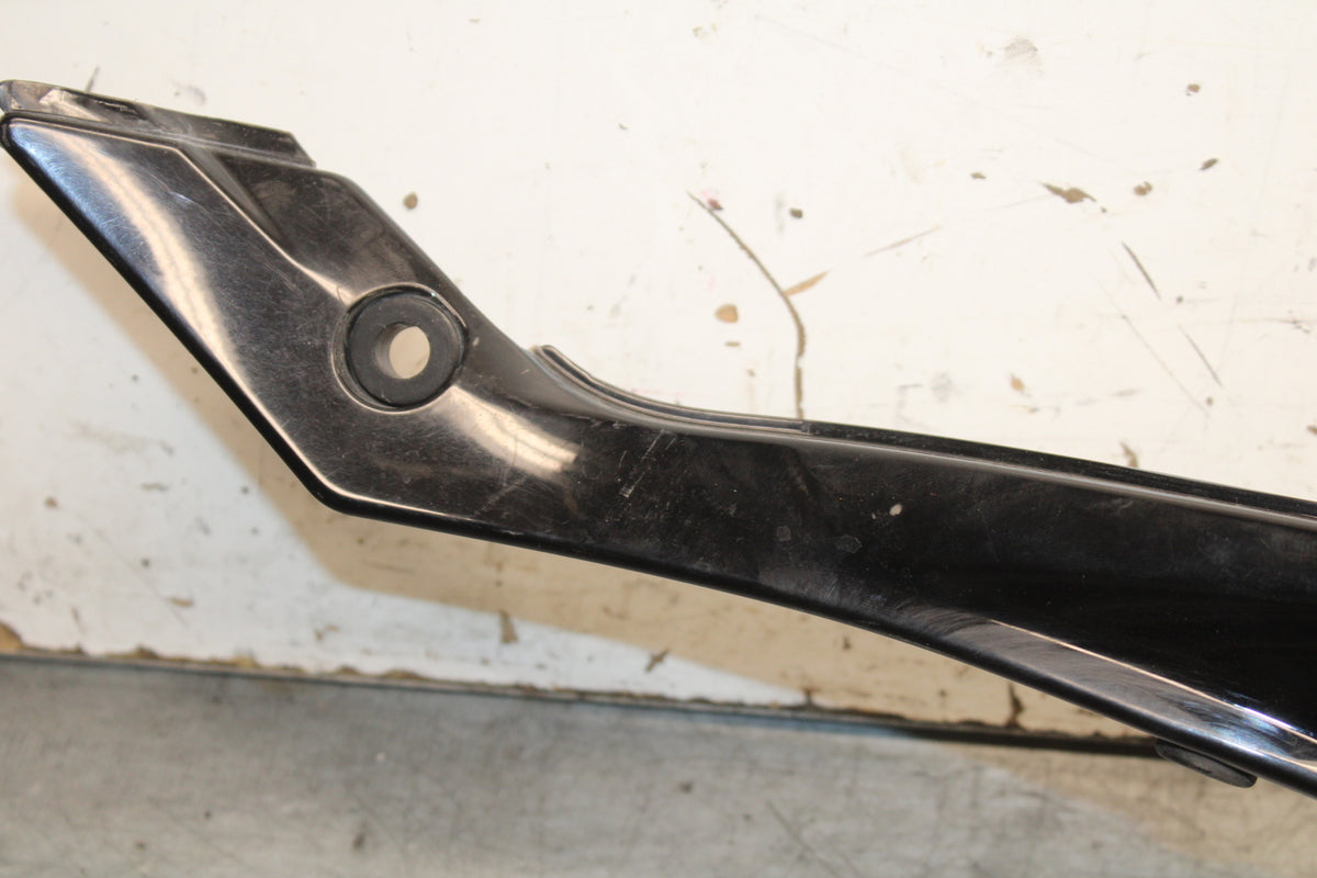 08-09 SUZUKI GSXR600 LEFT REAR BACK TAIL FAIRING COWL SHROUD BB728
