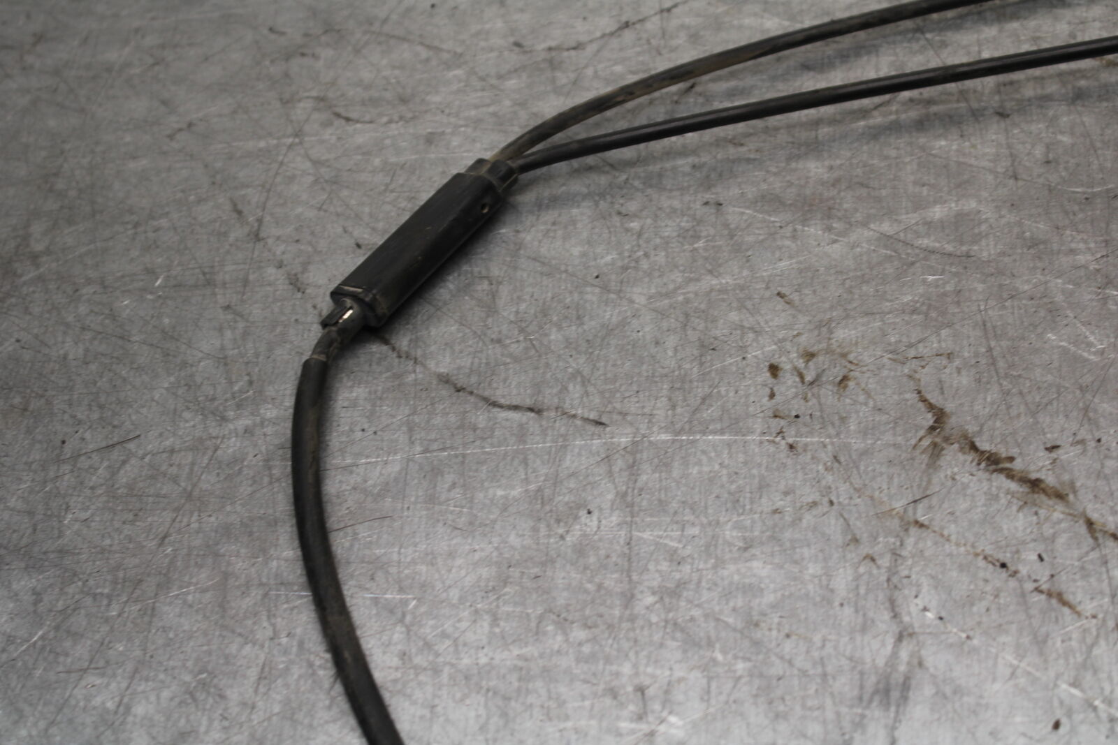 85-86 SUZUKI MADURA 1200 THROTTLE CABLES LINES  BB691