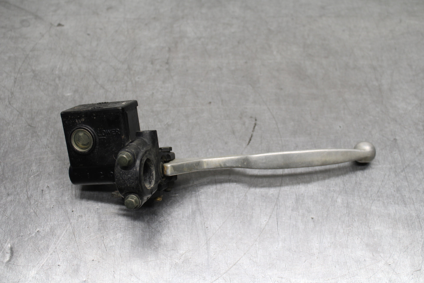03-06 SUZUKI QUADSPORT Z400 FRONT BRAKE MASTER CYLINDER BB126