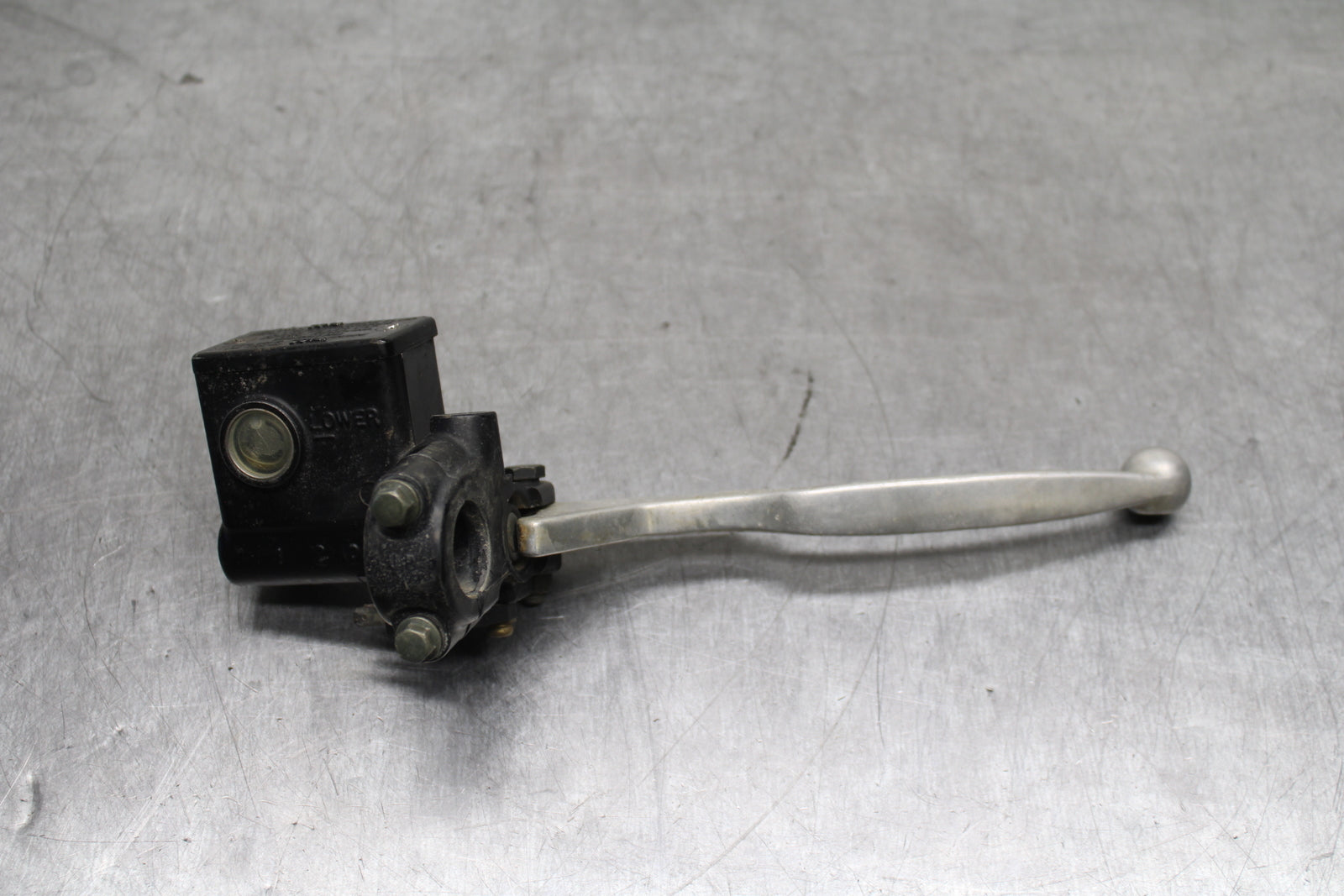 03-06 SUZUKI QUADSPORT Z400 FRONT BRAKE MASTER CYLINDER BB126