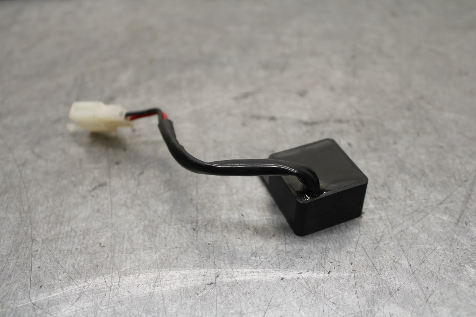 16 KAWASAKI NINJA ZX10R TURN SIGNAL BLINKER RELAY FLASHER SWITCH BB650