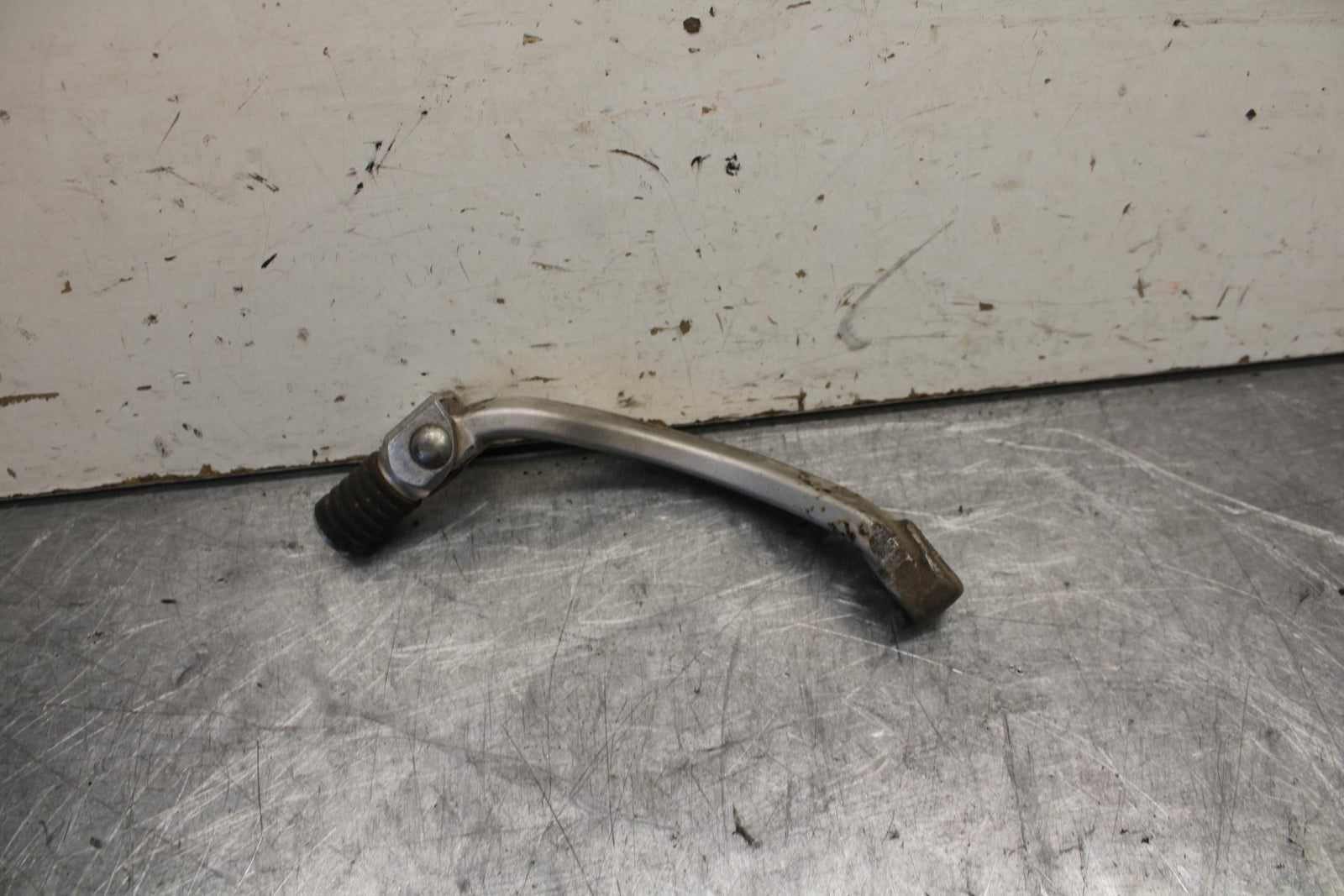 16-18 KTM 690 DUKE SHIFTER LINKAGE SHIFT LINK PEDAL BB631