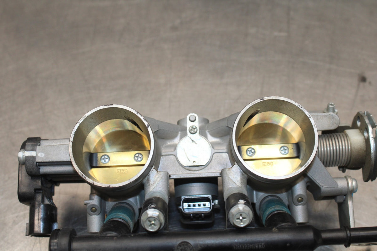 14-17 YAMAHA FZ07 MAIN FUEL INJECTORS / THROTTLE BODIES BB766