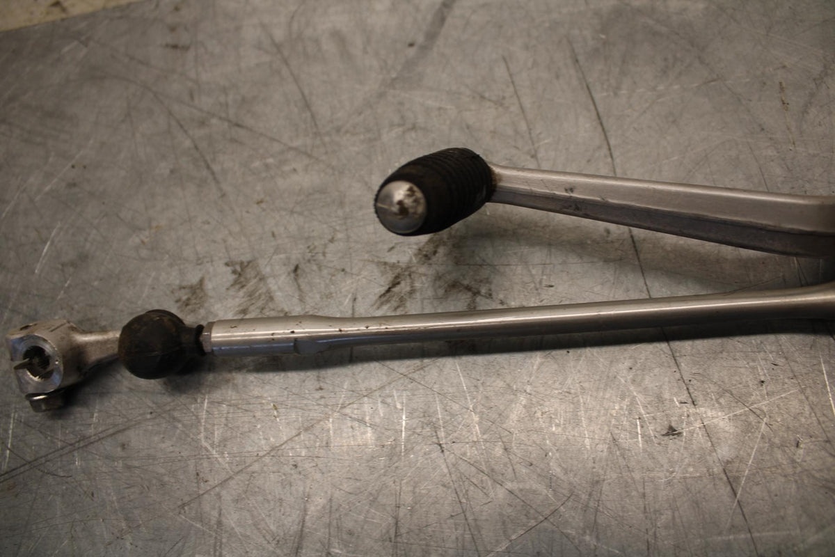 2008 Yamaha YZF R6 SHIFTER LINKAGE SHIFT LINK PEDAL 2C0-18110-01-00 BB521