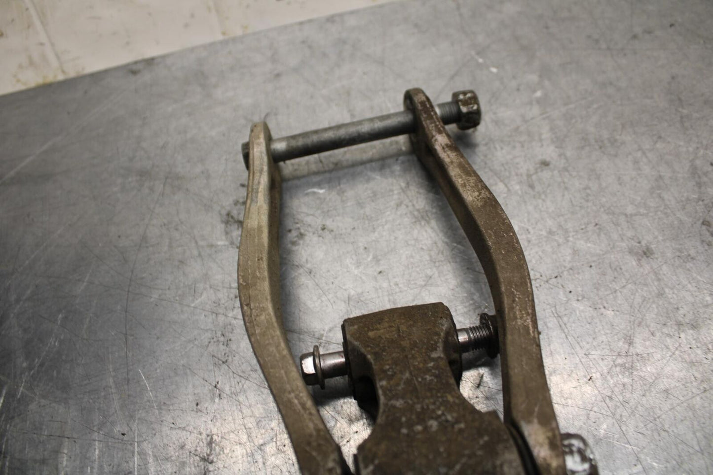 08-09 KAWASAKI NINJA ZX14R REAR DOGBONE SHOCK LINKAGE LINK BB73