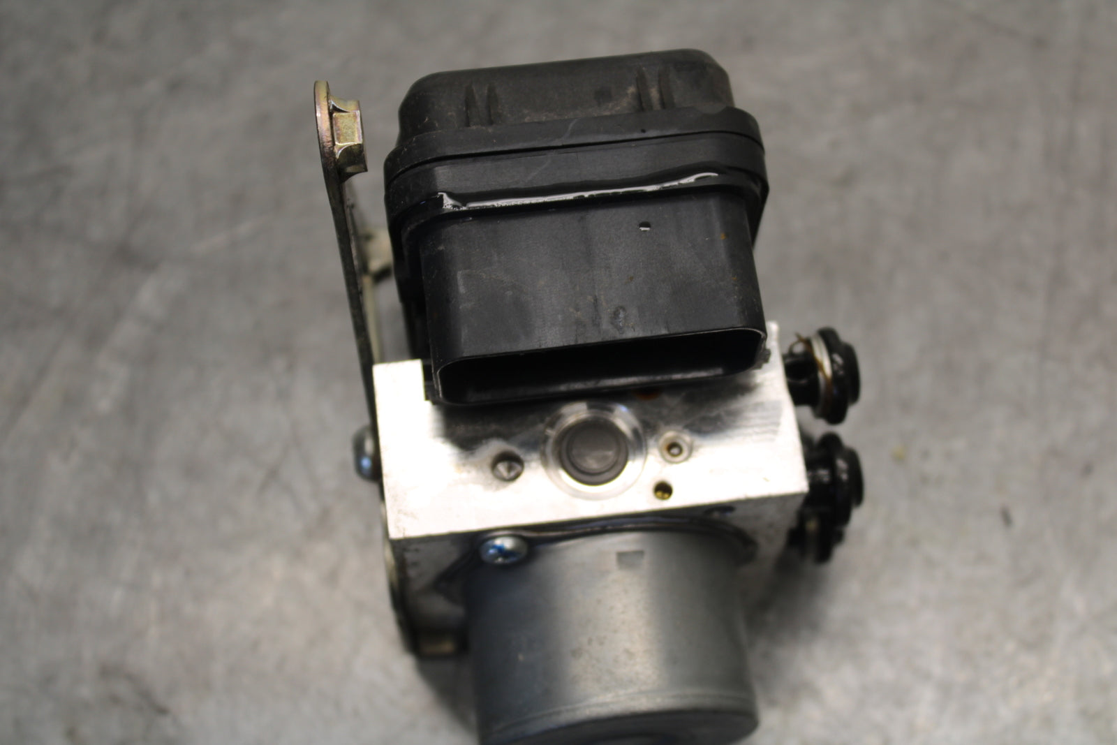 16-21 YAMAHA XSR900 ABS PUMP UNIT MODULE BB664