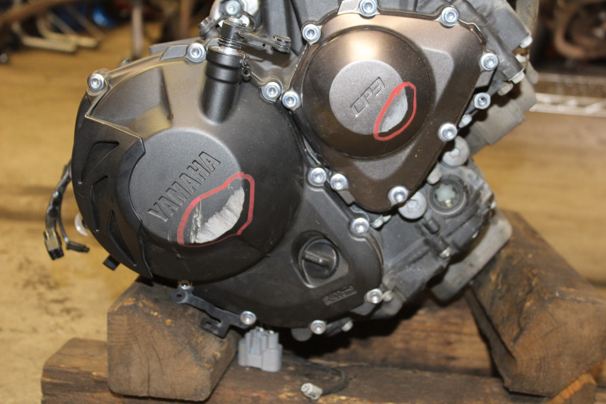 15-17 YAMAHA FJ09 ENGINE MOTOR BB906