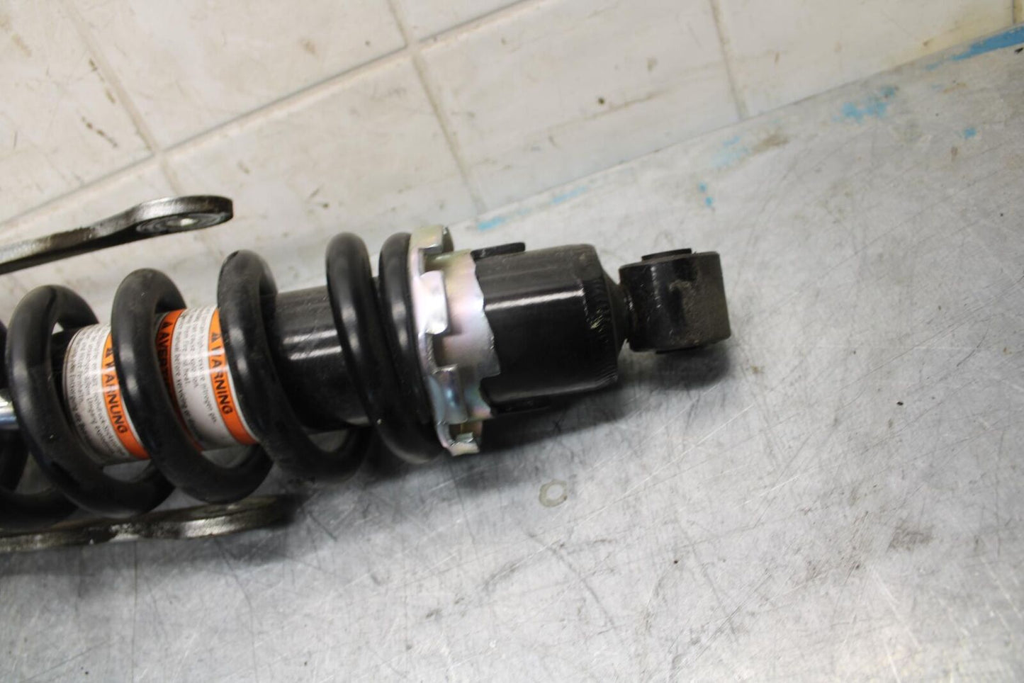 2007 Suzuki Boulevard M50B REAR BACK SHOCK ABSORBER LINK 62100-41F10 BB537