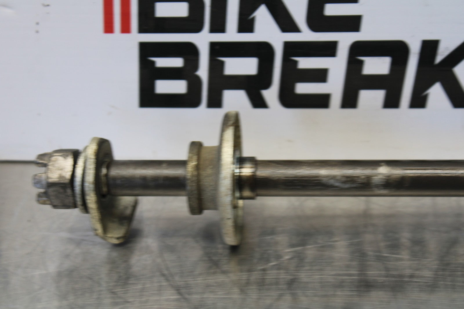 08-18 KAWASAKI KLR650 REAR AXLE BACK WHEEL RIM PIVOT BOLT AXEL BB183