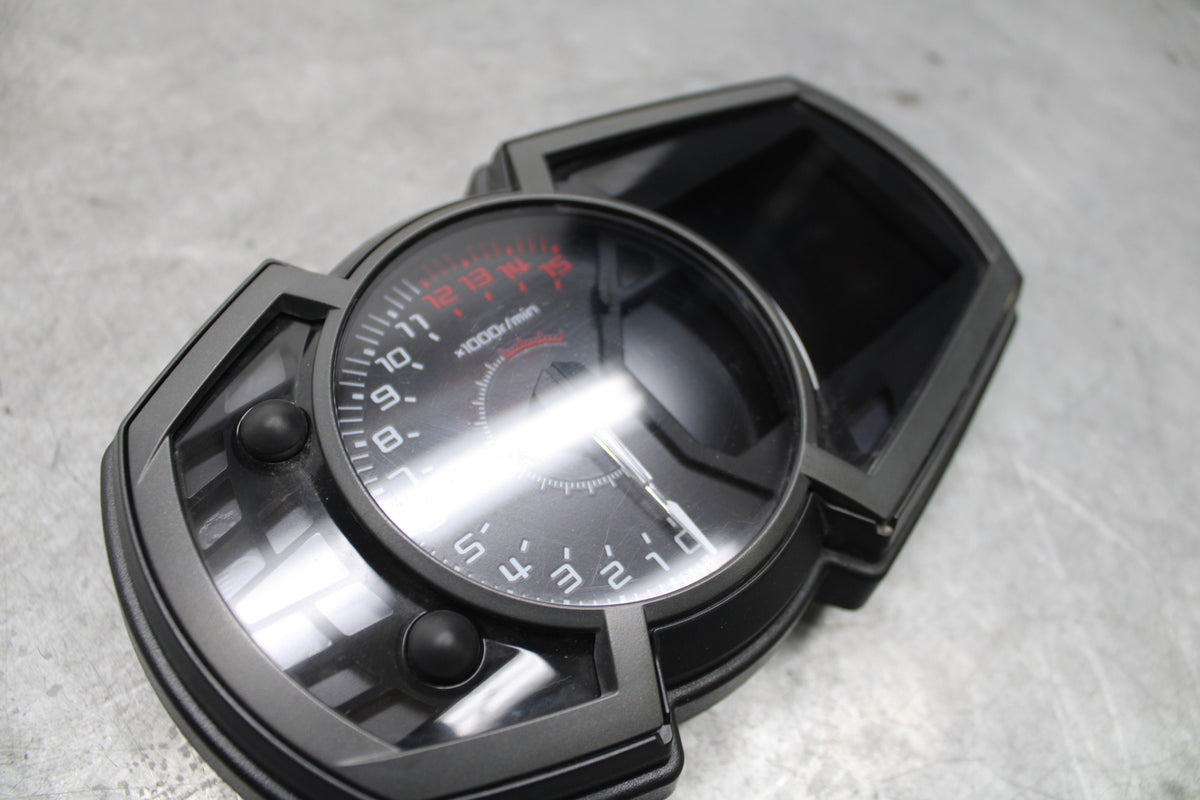 18-23 KAWASAKI NINJA 400 SPEEDO TACH GAUGES DISPLAY CLUSTER SPEEDOMETER BB660