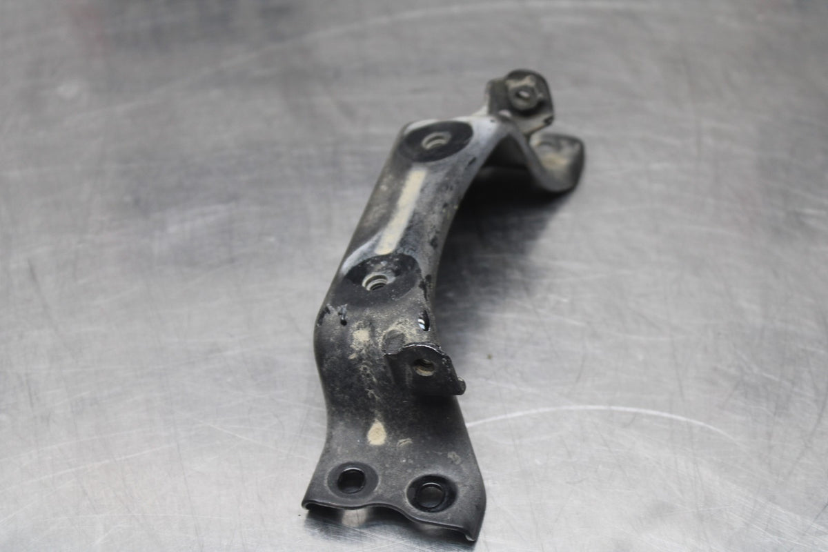 18-23 KAWASAKI NINJA 400 EX400 ABS GAS TANK FUEL PETROL RESERVOIR BRACKET BB795